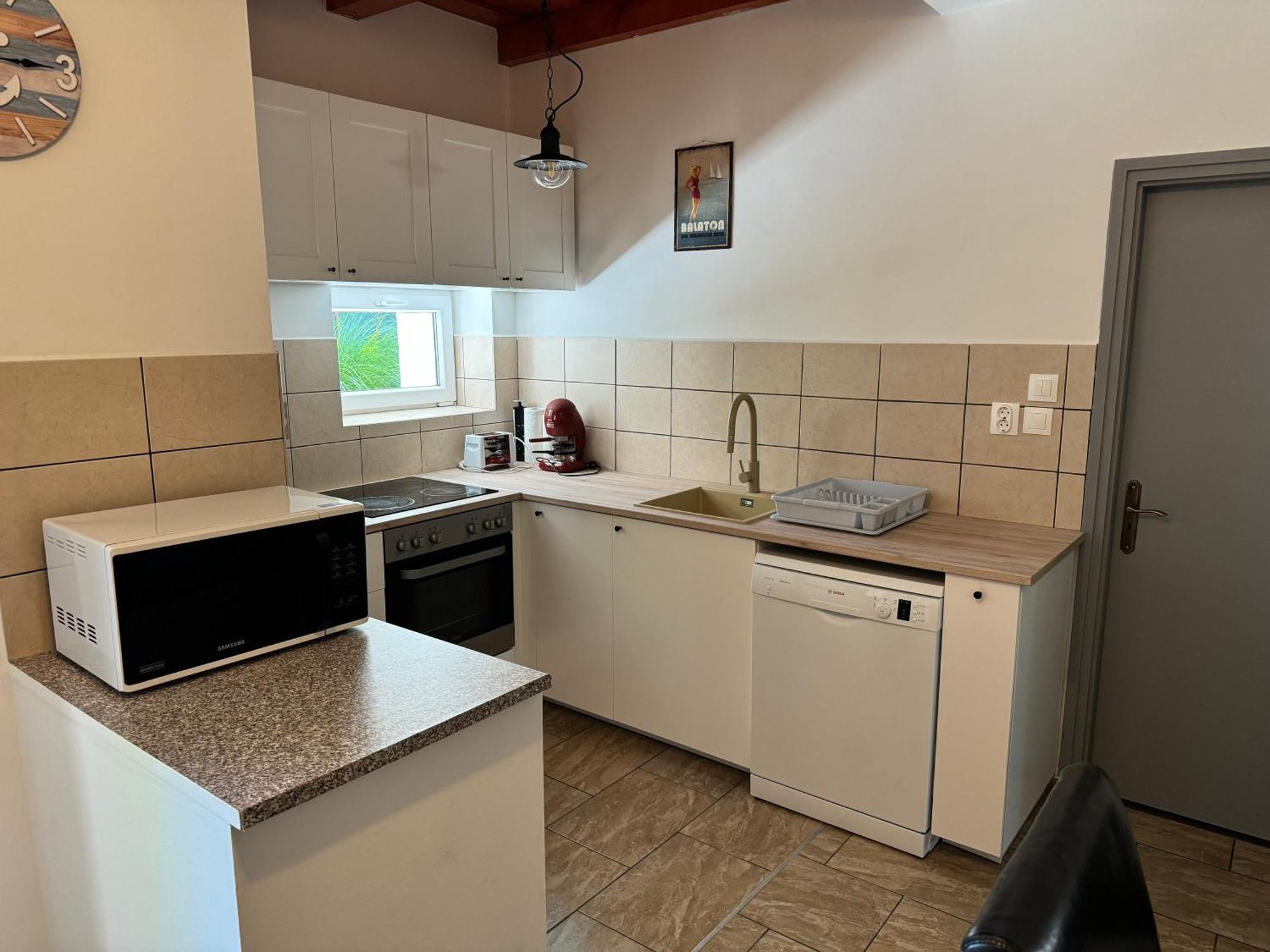 Borsi Apartman Balatonalmádi Kültér fotó